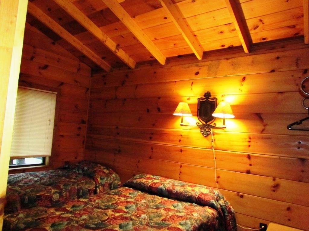 Depe Dene Resort Lake George Værelse billede